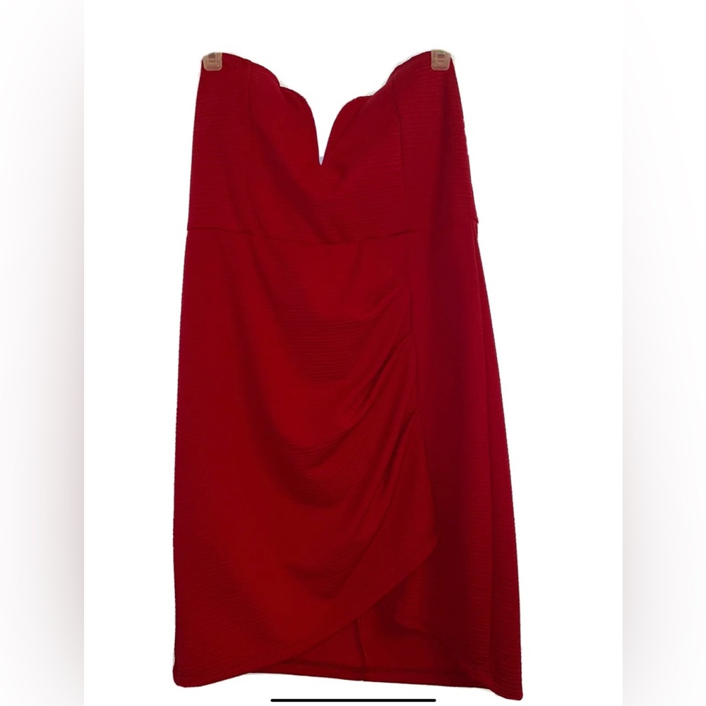 Young & Wild Women's Red Strapless Bodycon Dress. Juniors Sz XL